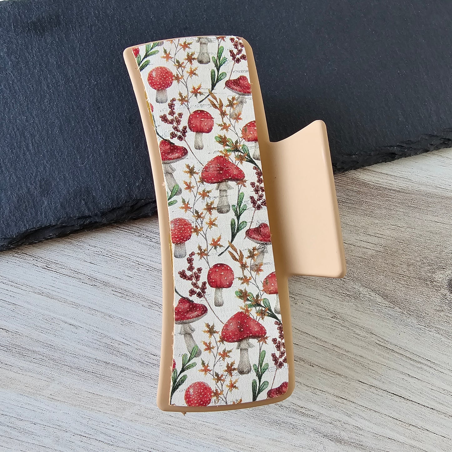 Mushroom Claw Clip (Limited)