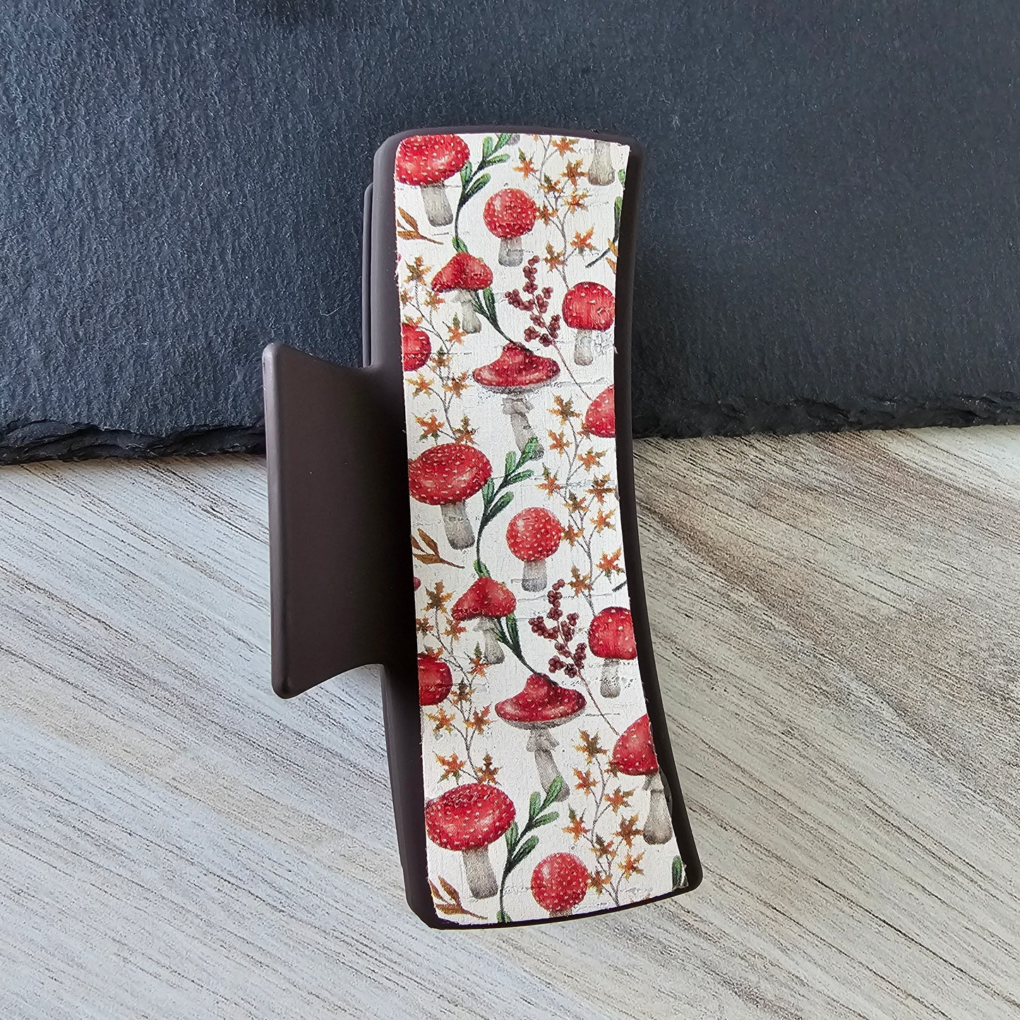 Mushroom Claw Clip (Limited)