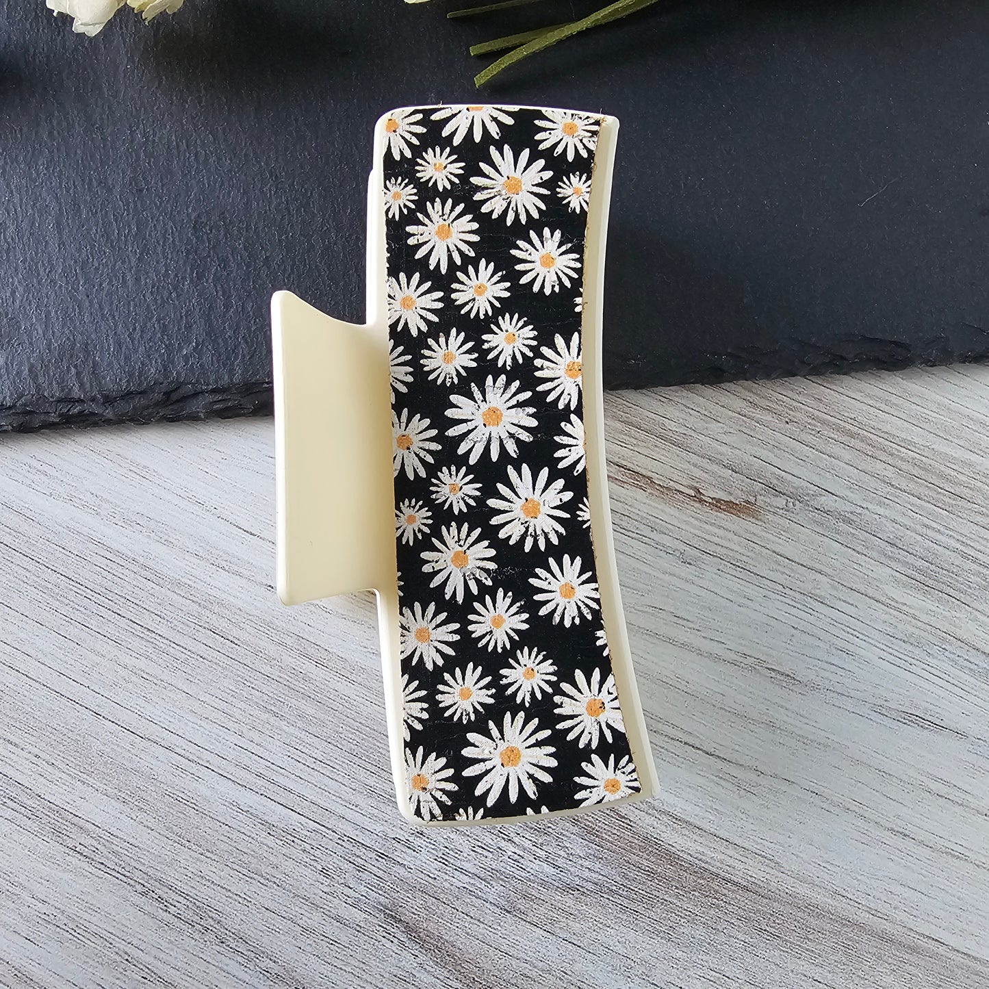 Daisy Clip (Limited)