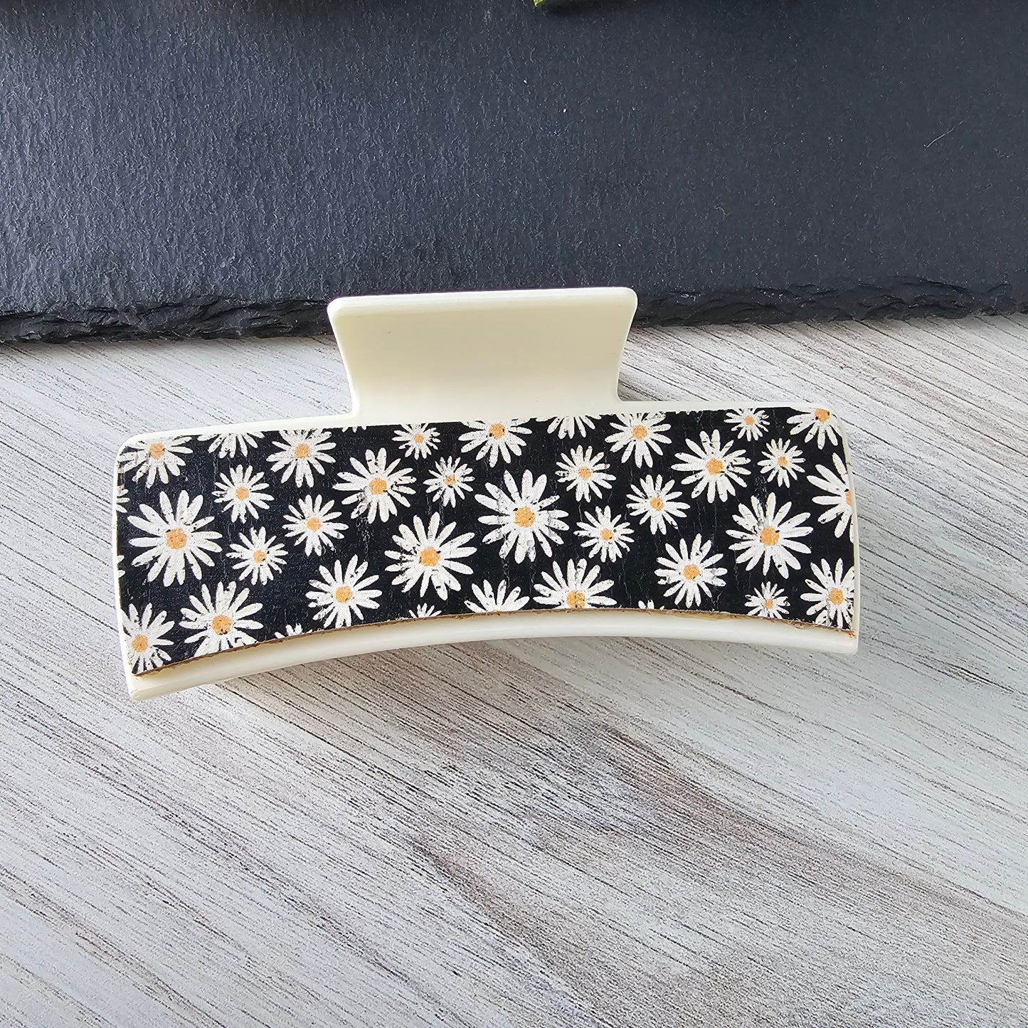 Daisy Clip (Limited)