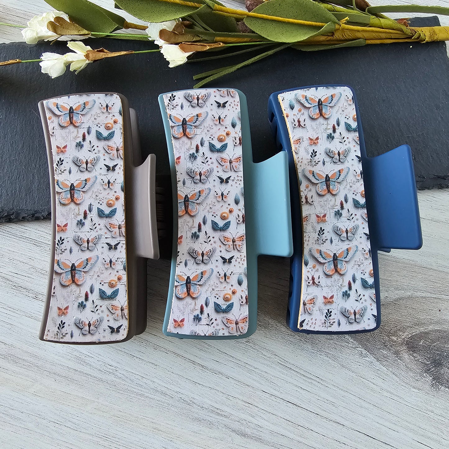 Neutral Butterflies Clip (Limited)