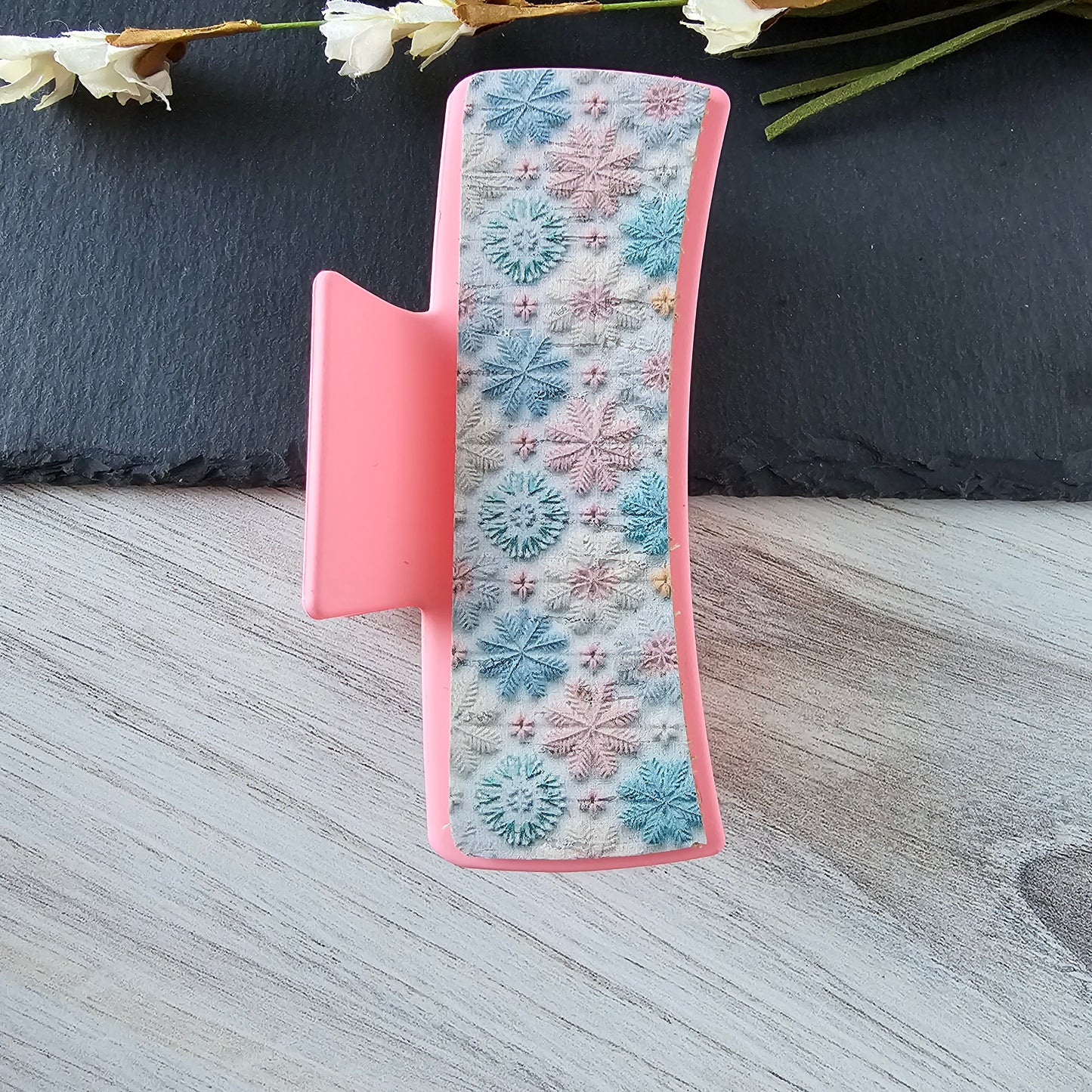 Pastel Snowflakes Clip (Limited)