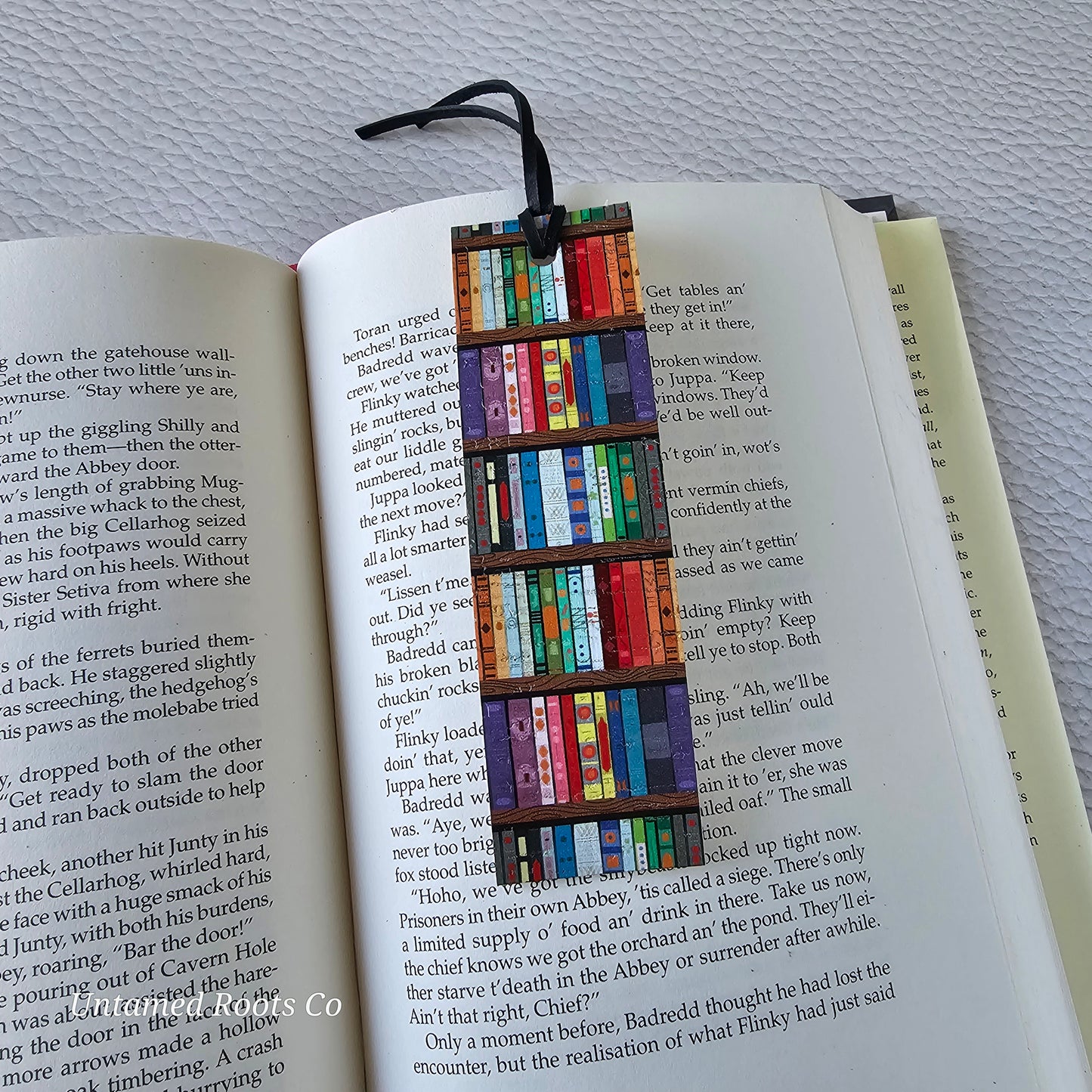 Bookshelves Leather Bookmark