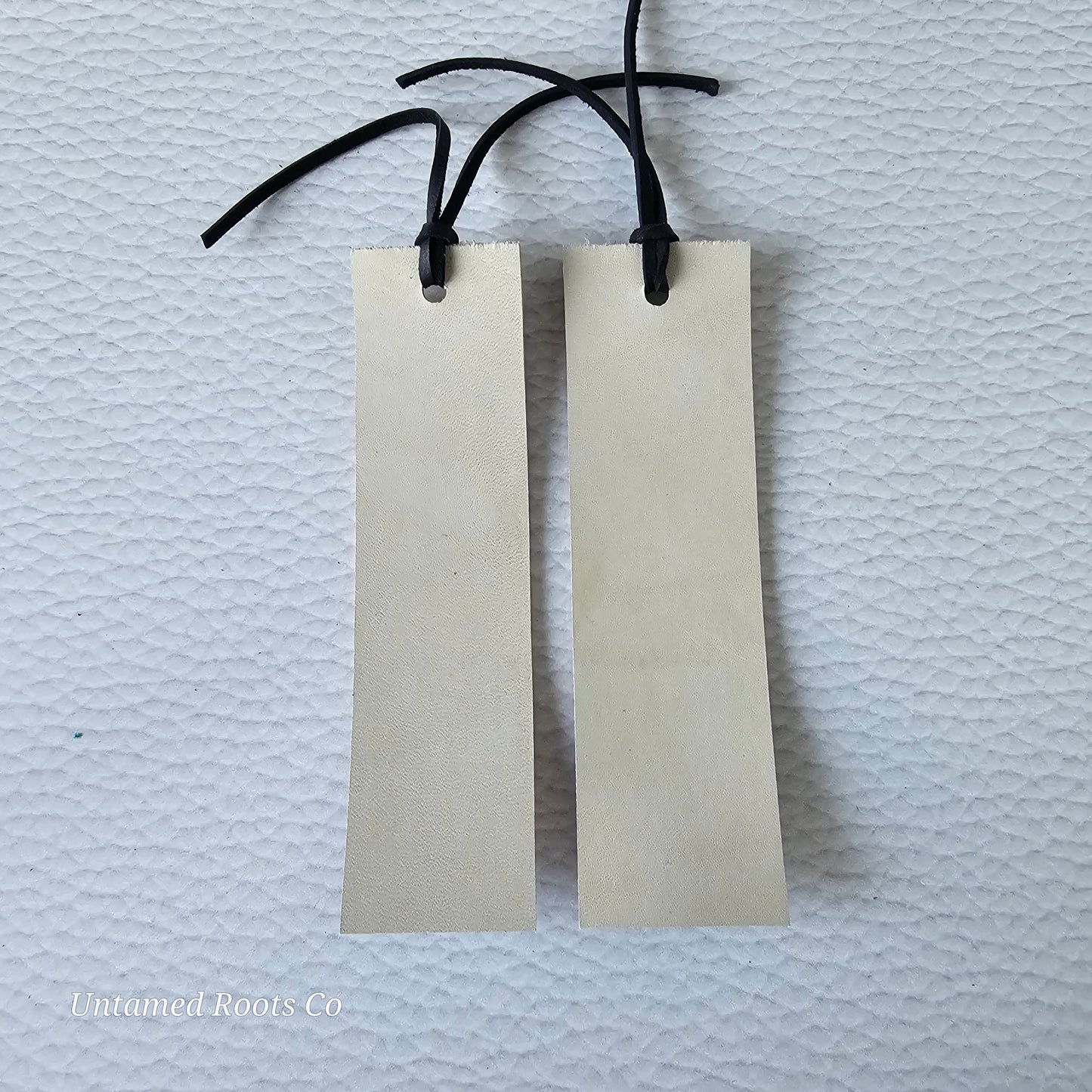 Bookshelves Leather Bookmark