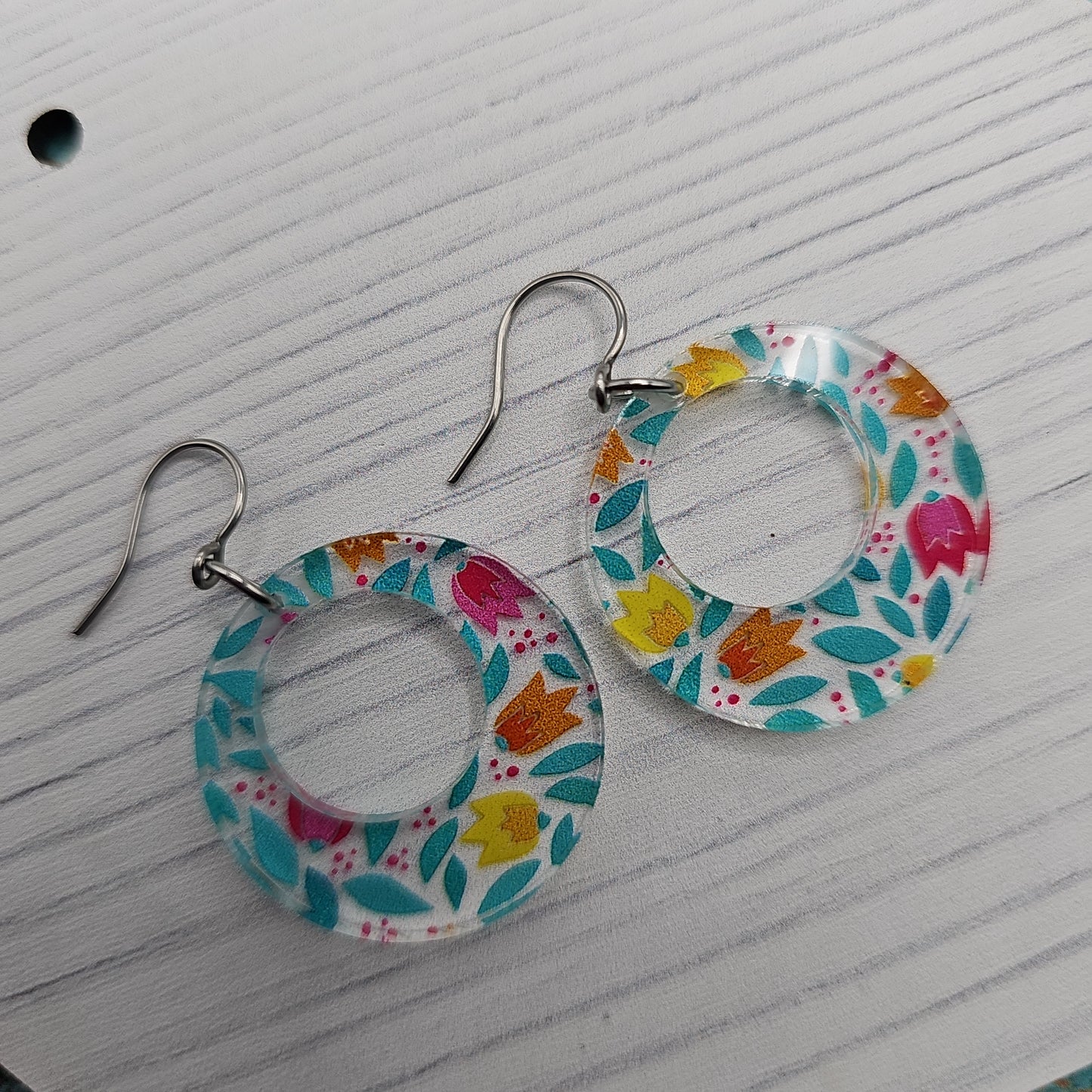 Folksy Tulip Print Earrings (8 styles)