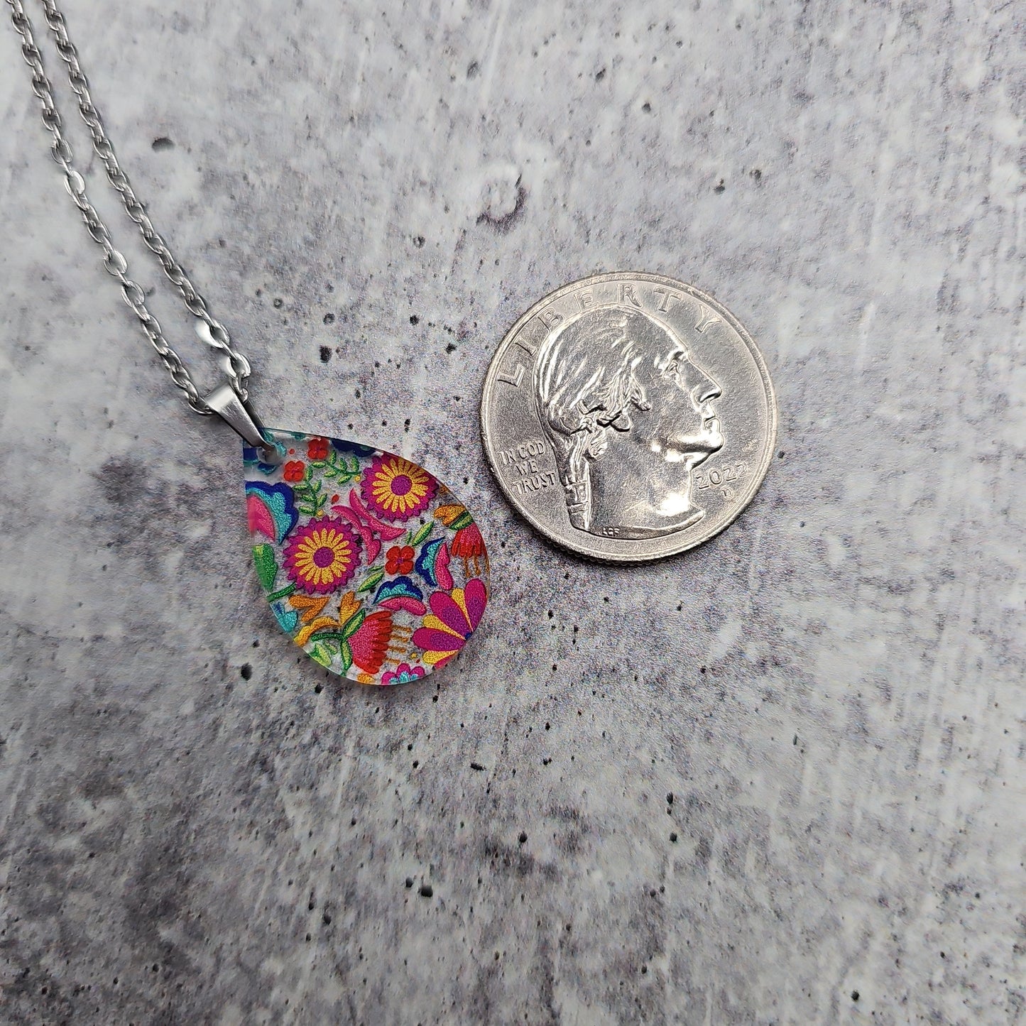 Small Teardrop Fiesta Floral Necklace