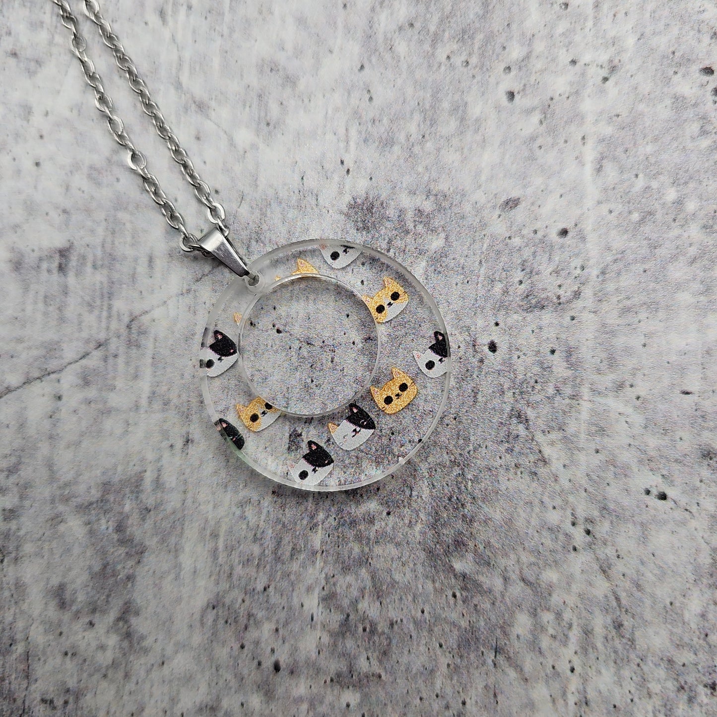 Small Offset Cat Head Print Necklace