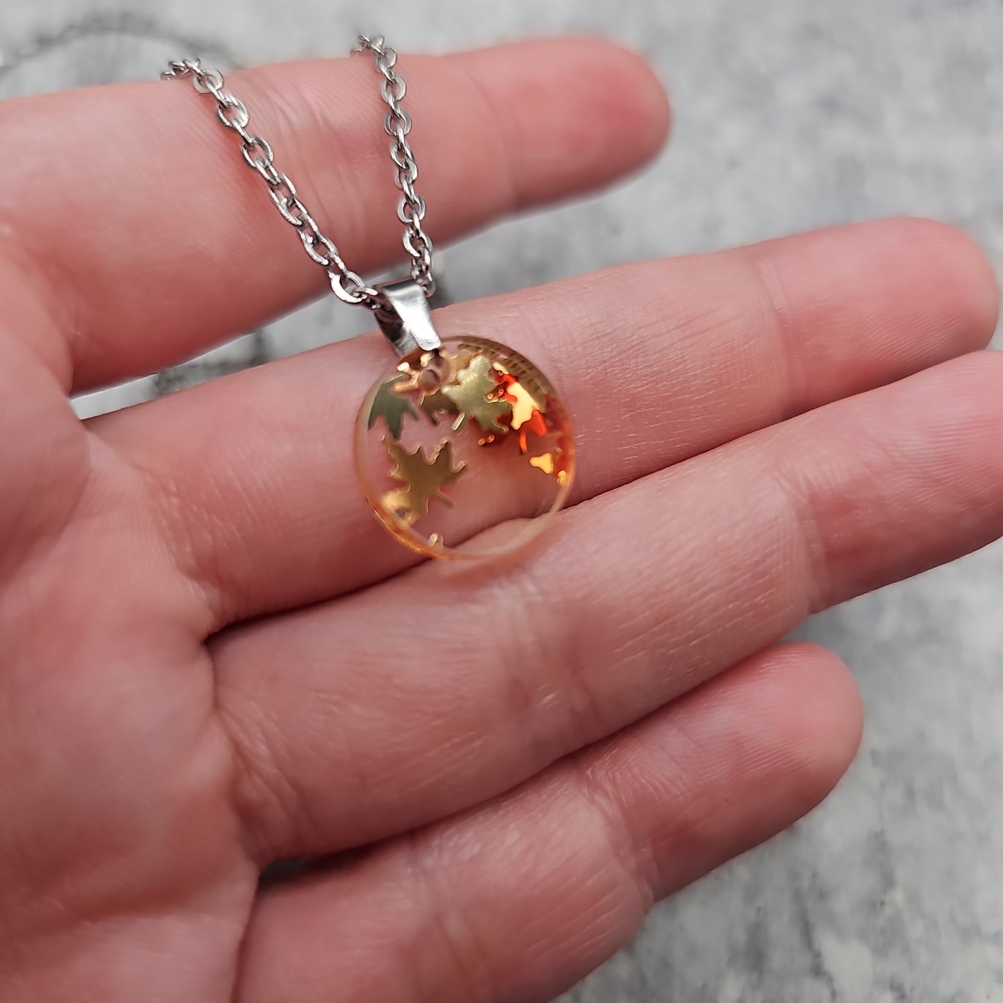 Small Circle Golden Falling Leaves Necklace