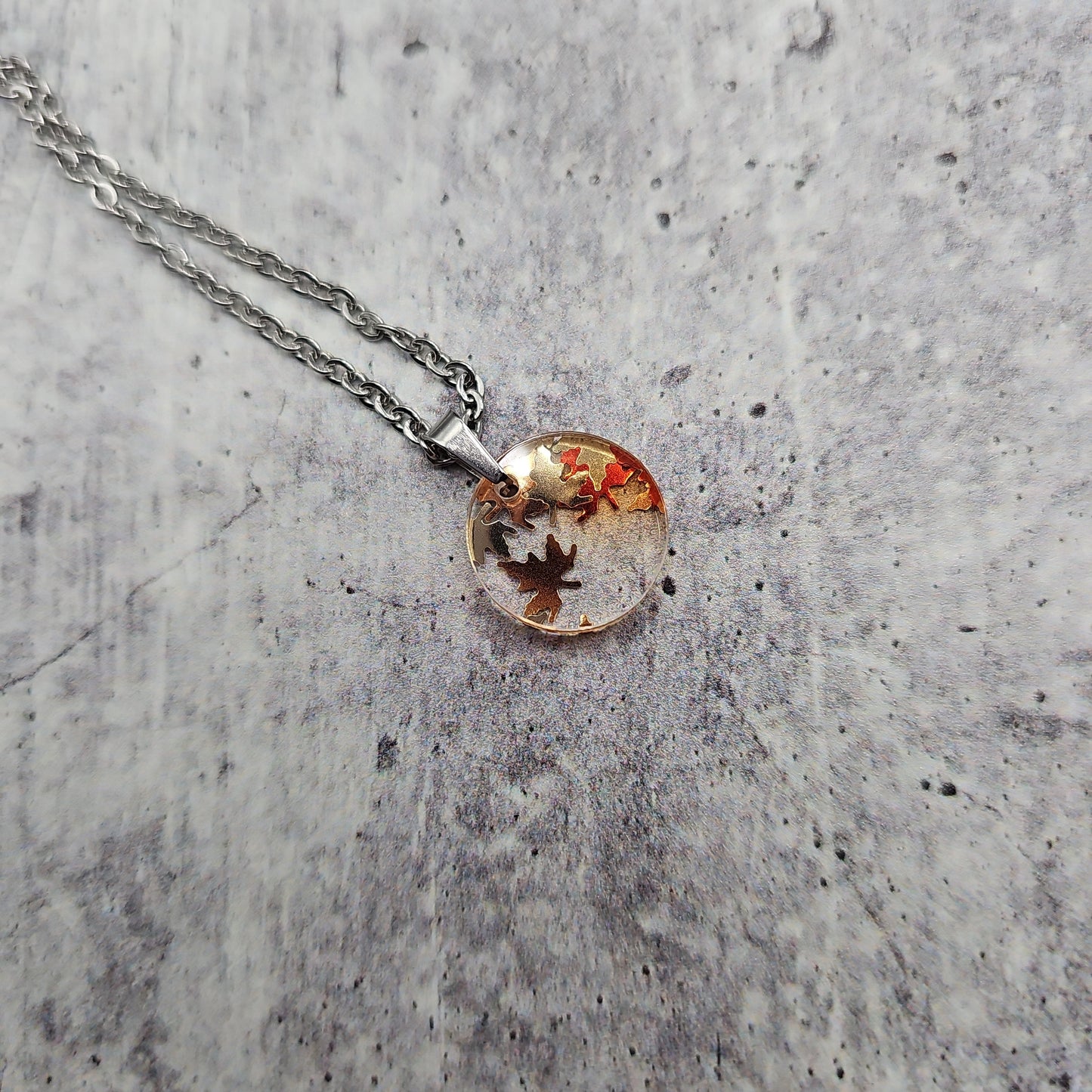 Small Circle Golden Falling Leaves Necklace