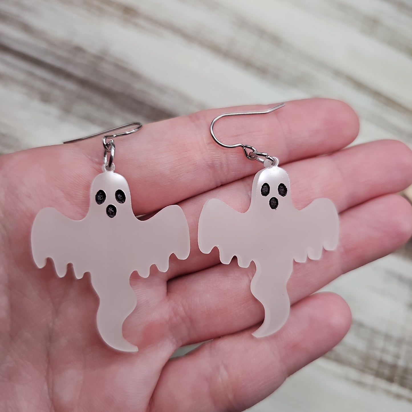 Spooky Ghosts (Glow In The Dark)