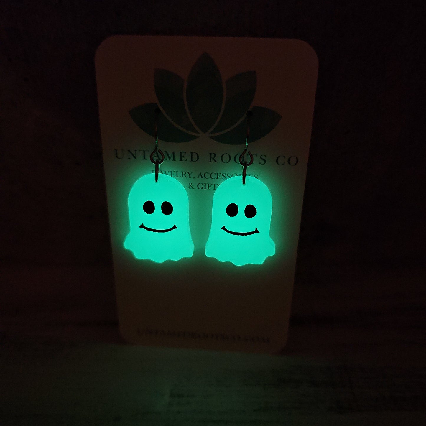 Friendly Ghosts (Glow In The Dark)