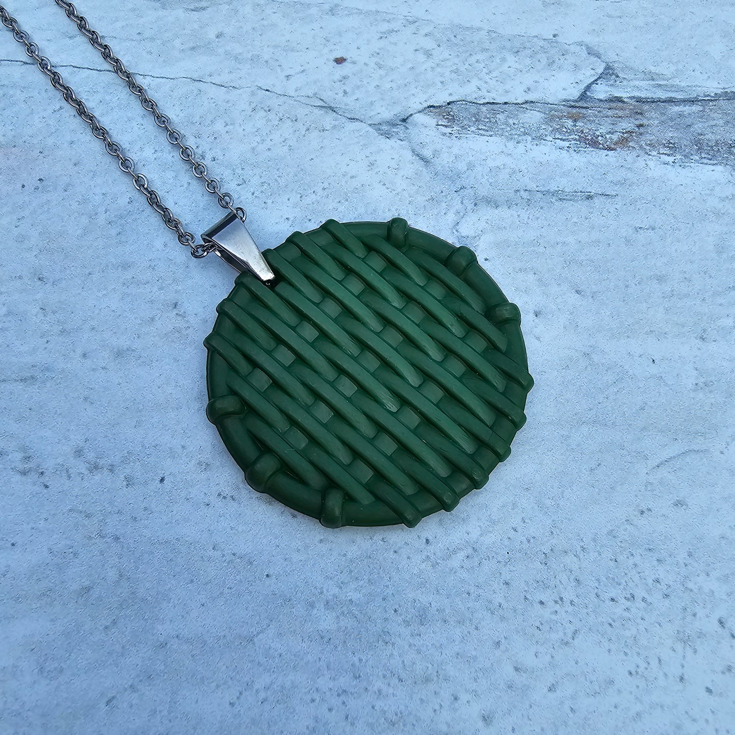 Green Rattan Circle Pendant