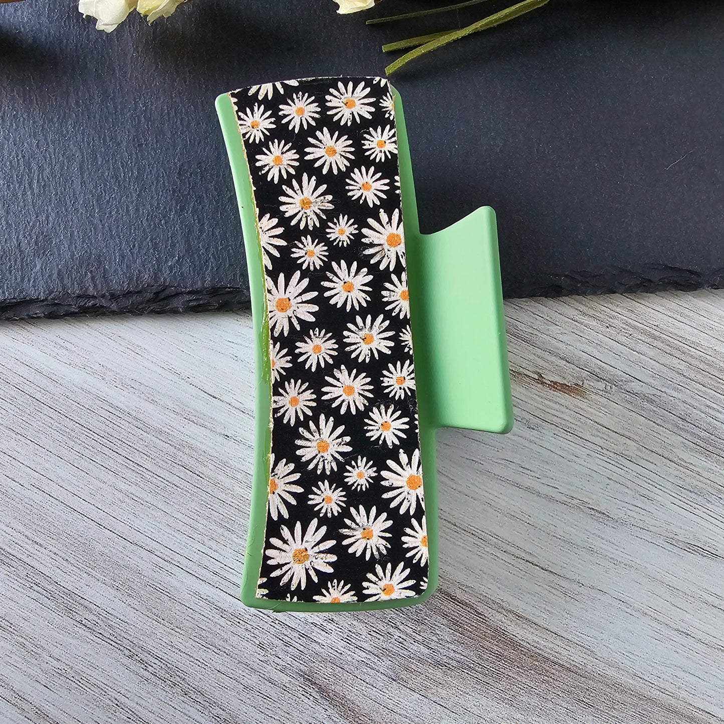 Daisy Clip (Limited)