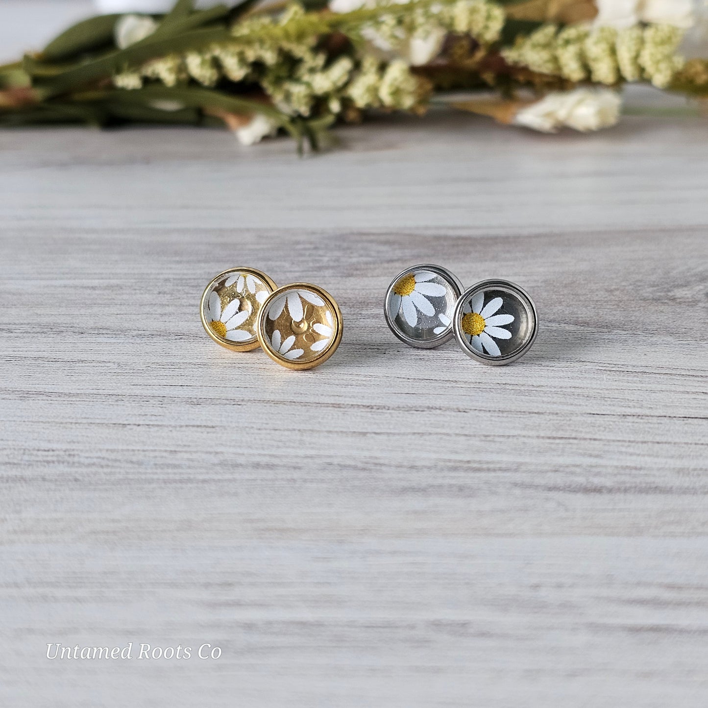 Daisy Print Stud Earrings