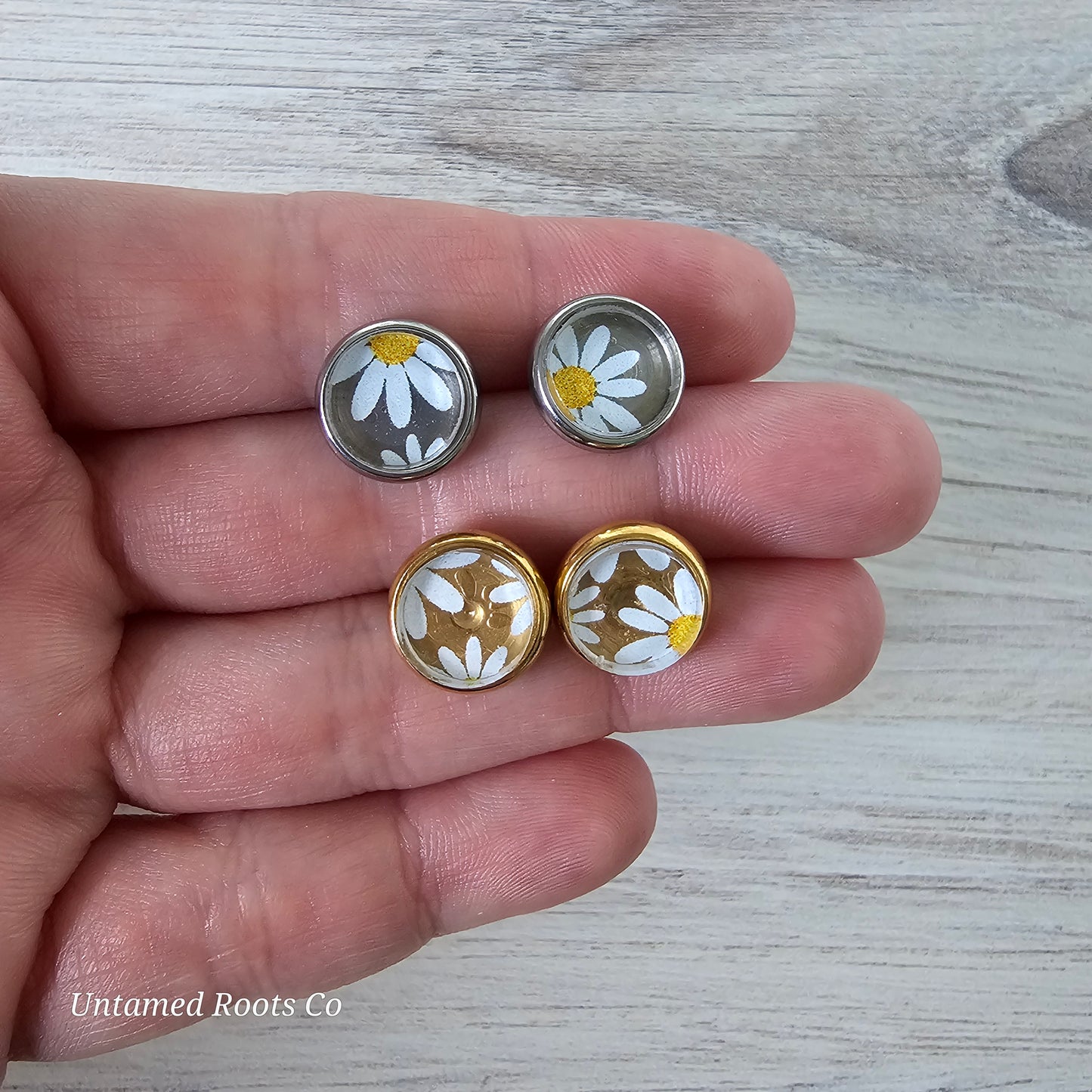 Daisy Print Stud Earrings