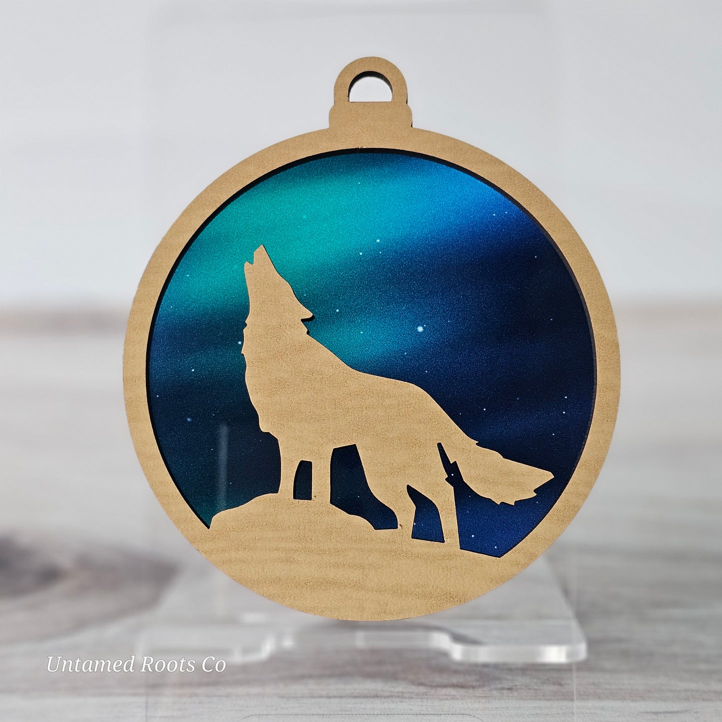 Wolf Suncatcher Ornament - Translucent Northern Lights