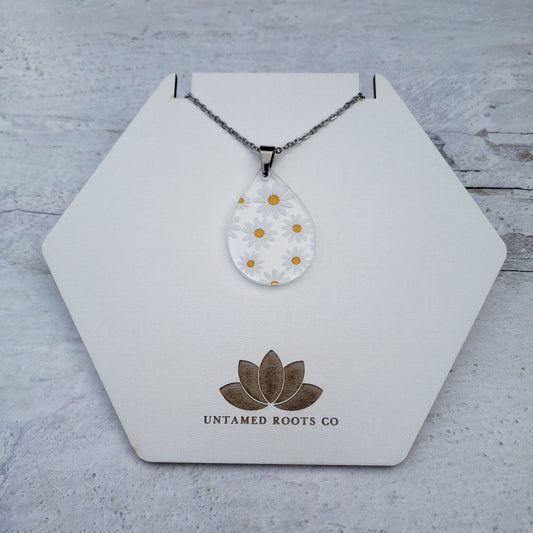 Large Teardrop Daisy Necklace