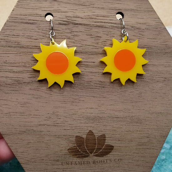 2 tone sun dangle earrings